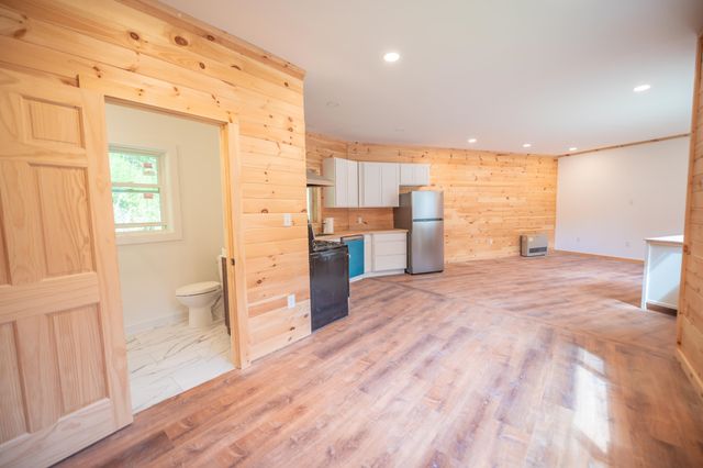 4850 Route 100, Wardsboro, VT 05355