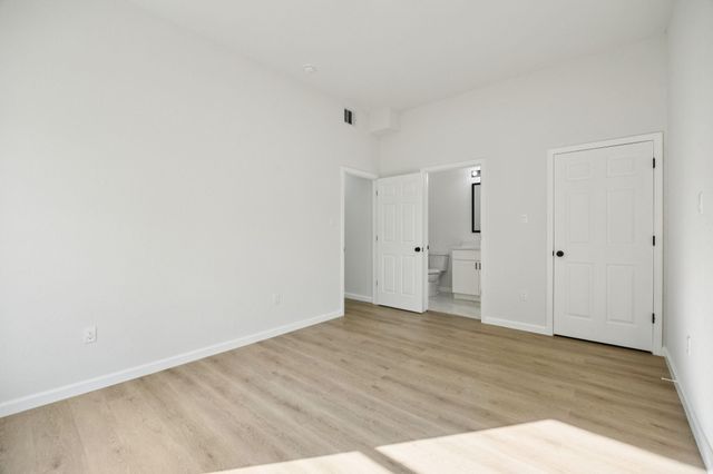 301 Cartersville Street, Houston, TX 77029