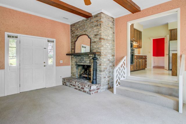 408 Country Club Boulevard, Summerville, SC 29483