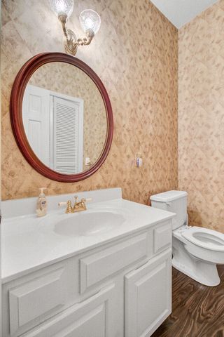 408 Country Club Boulevard, Summerville, SC 29483