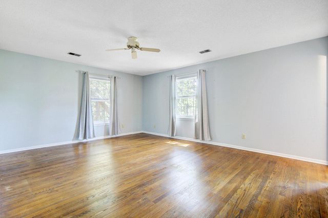 408 Country Club Boulevard, Summerville, SC 29483