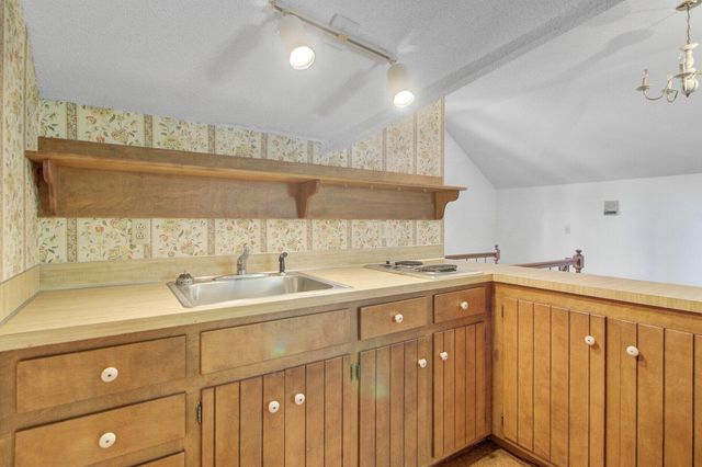 408 Country Club Boulevard, Summerville, SC 29483