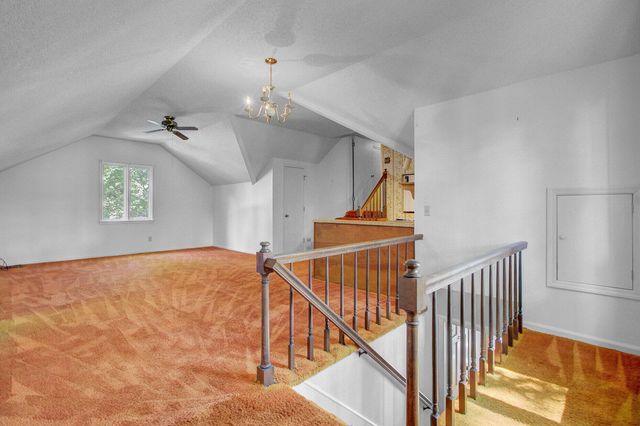 408 Country Club Boulevard, Summerville, SC 29483