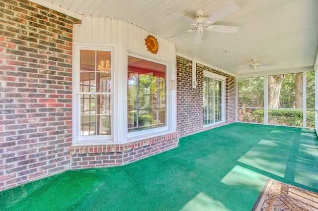 408 Country Club Boulevard, Summerville, SC 29483