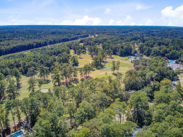 408 Country Club Boulevard, Summerville, SC 29483
