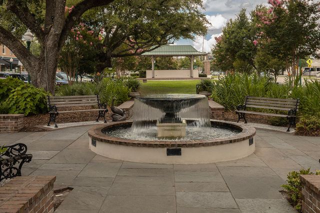 408 Country Club Boulevard, Summerville, SC 29483