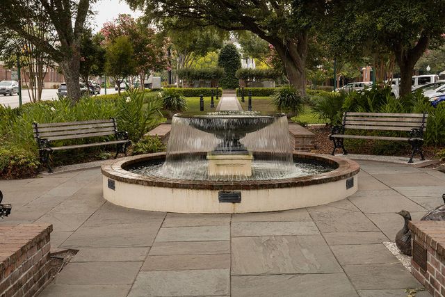 408 Country Club Boulevard, Summerville, SC 29483