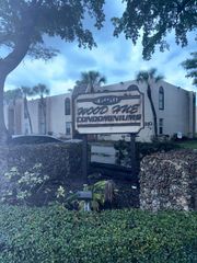4210 NW 21st Street 117, Lauderhill, FL 33313