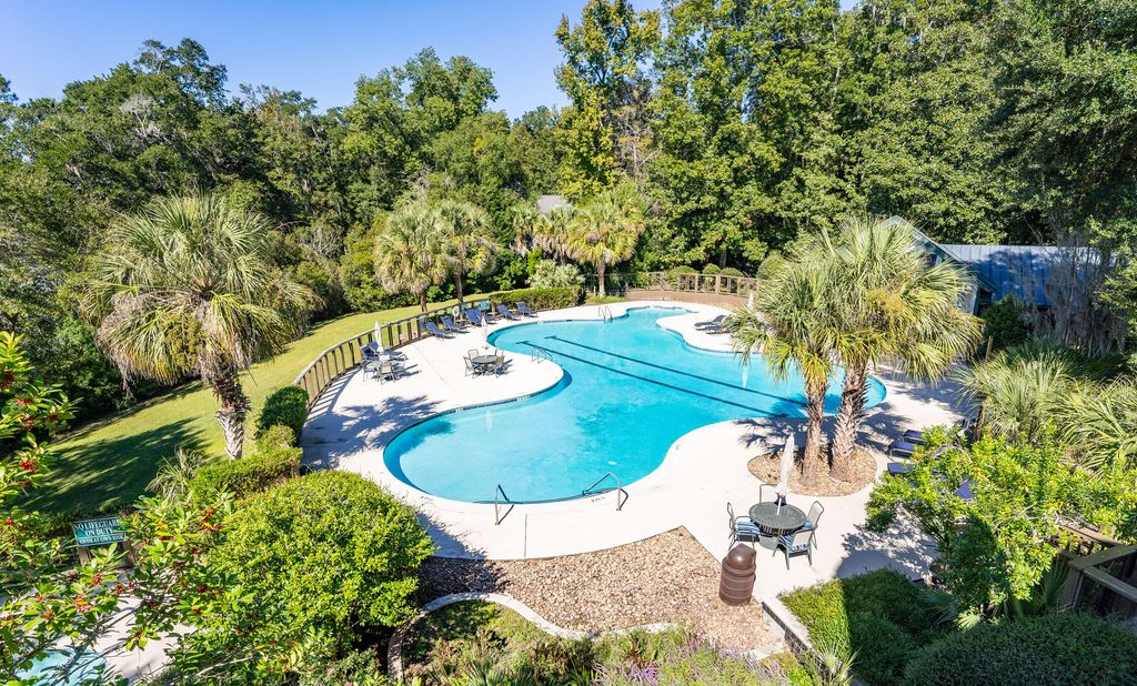 Image 11 of property listing at 7 Blake Lane, Seabrook, SC 29940