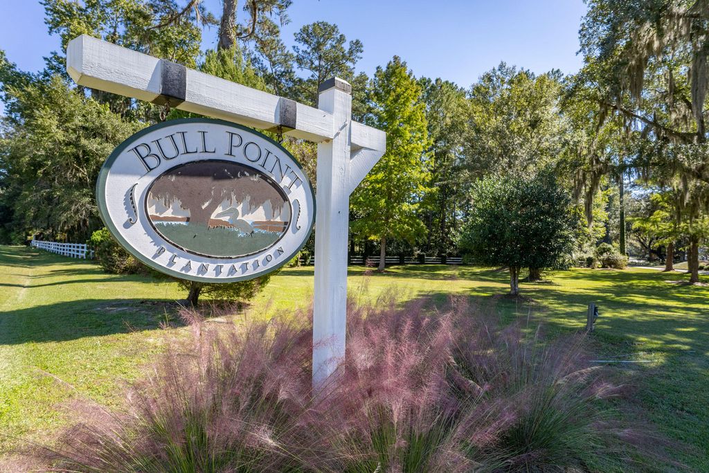 Image 16 of property listing at 7 Blake Lane, Seabrook, SC 29940