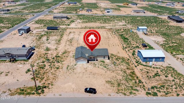 1373 GOBI DESERT Drive, Chaparral, NM 88081