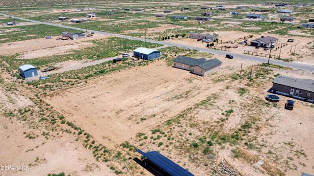 1373 GOBI DESERT Drive, Chaparral, NM 88081