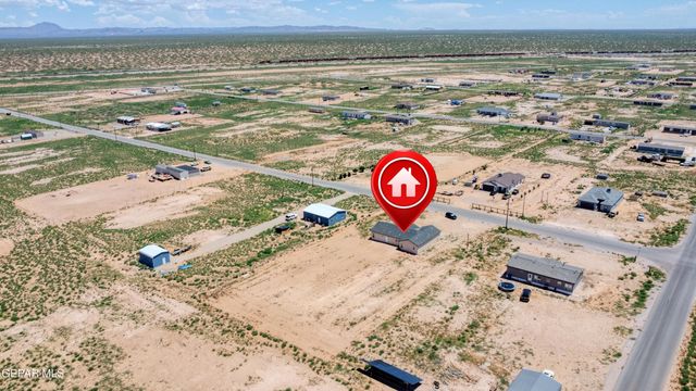 1373 GOBI DESERT Drive, Chaparral, NM 88081