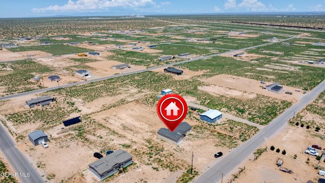 1373 GOBI DESERT Drive, Chaparral, NM 88081