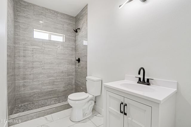 1373 GOBI DESERT Drive, Chaparral, NM 88081