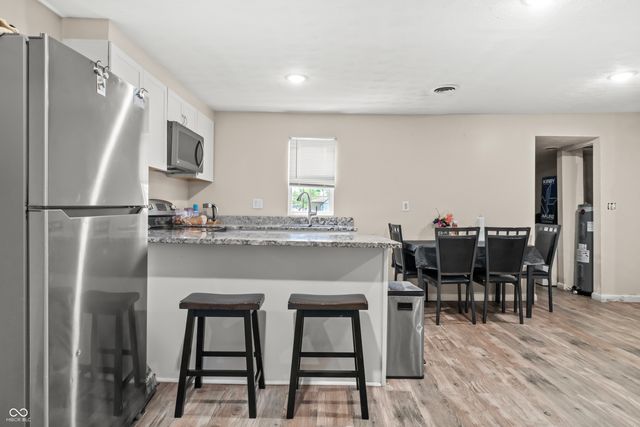 20 N Galeston Avenue, Indianapolis, IN 46229