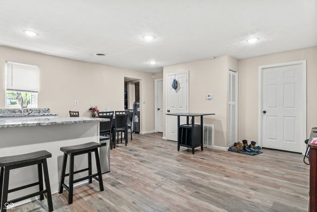 20 N Galeston Avenue, Indianapolis, IN 46229