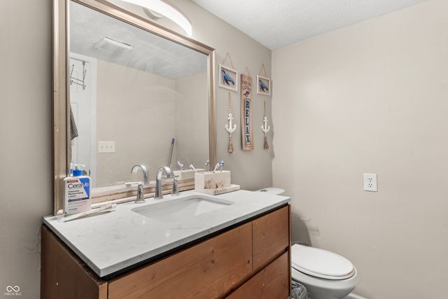 20 N Galeston Avenue, Indianapolis, IN 46229