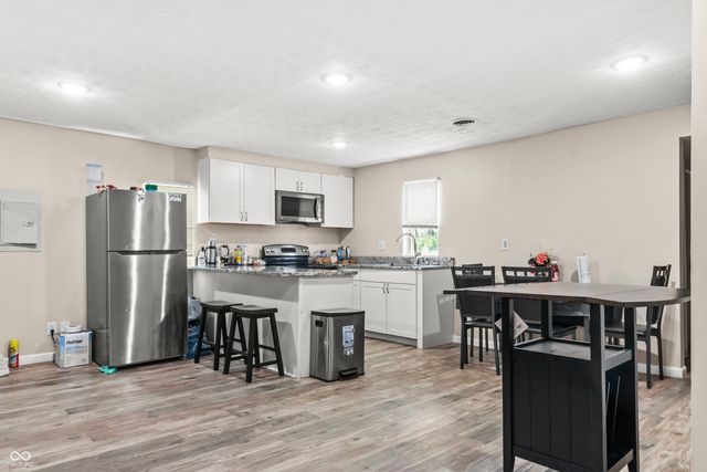 20 N Galeston Avenue, Indianapolis, IN 46229