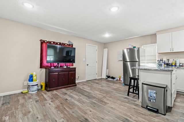 20 N Galeston Avenue, Indianapolis, IN 46229