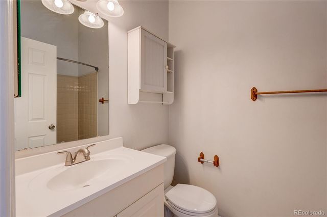 9700 W Chatfield Avenue D, Littleton, CO 80128