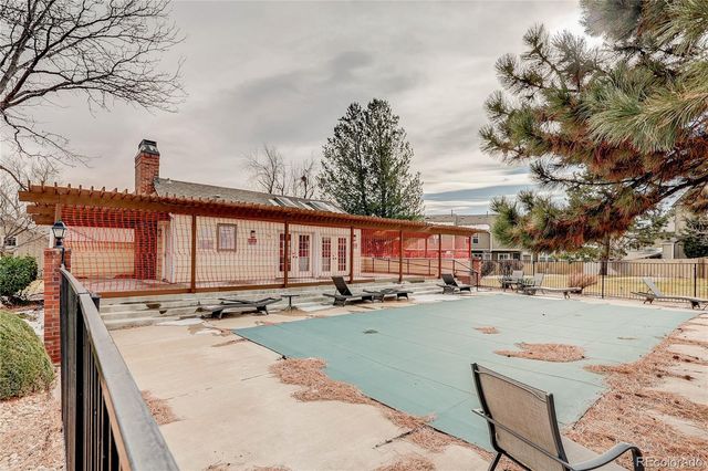 9700 W Chatfield Avenue D, Littleton, CO 80128