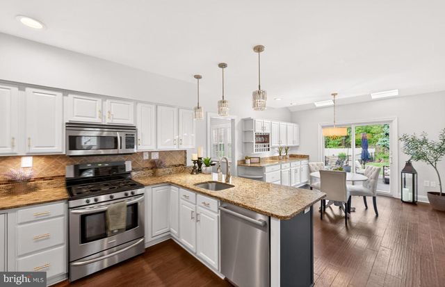 53 GREEN BRIAR DR, Phoenixville, PA 19460