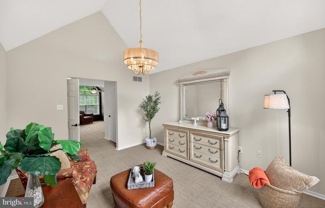 53 GREEN BRIAR DR, Phoenixville, PA 19460