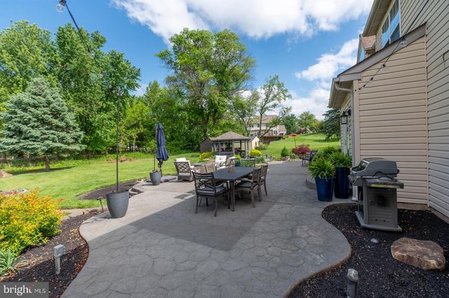 53 GREEN BRIAR DR, Phoenixville, PA 19460