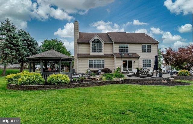 53 GREEN BRIAR DR, Phoenixville, PA 19460