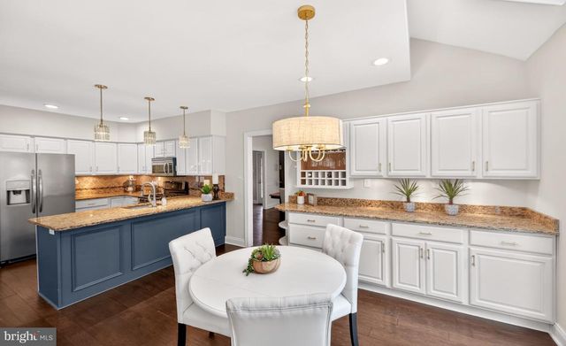 53 GREEN BRIAR DR, Phoenixville, PA 19460