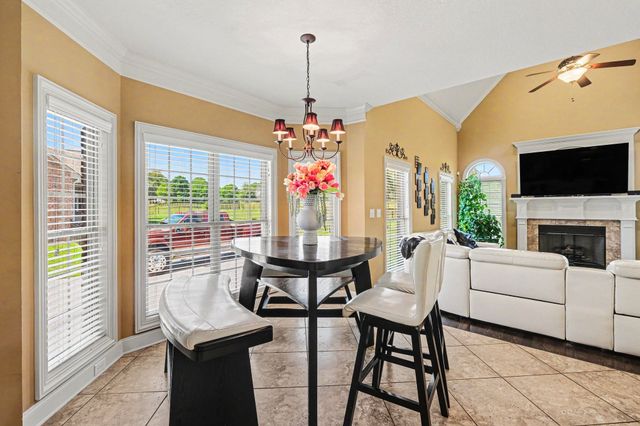 4147 Ironwood Dr, Greenbrier, TN 37073