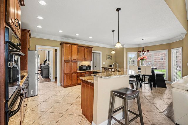 4147 Ironwood Dr, Greenbrier, TN 37073
