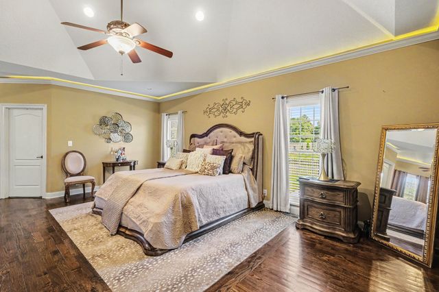 4147 Ironwood Dr, Greenbrier, TN 37073