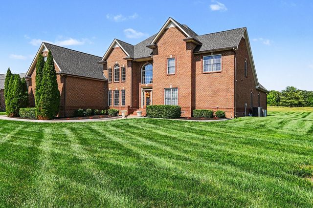 4147 Ironwood Dr, Greenbrier, TN 37073