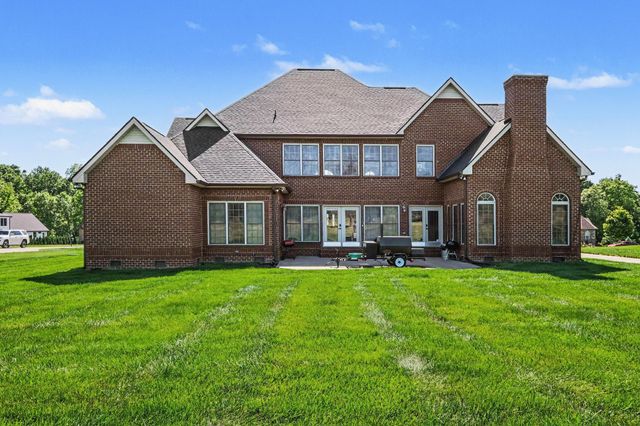 4147 Ironwood Dr, Greenbrier, TN 37073