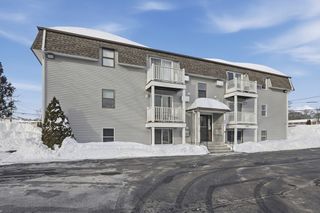 655 Plantation St 20B, Worcester, MA 01605