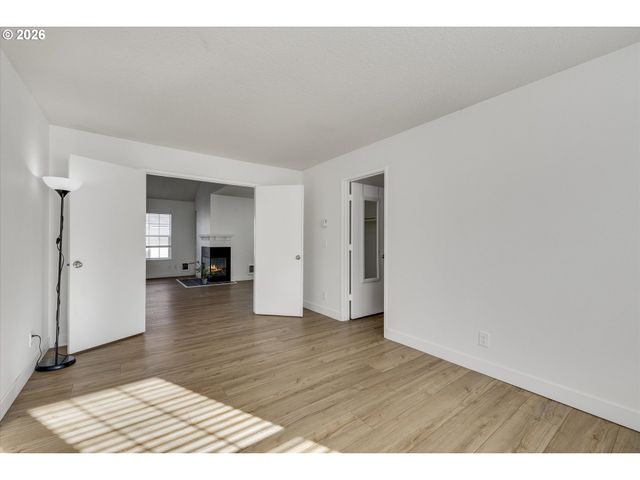 8700 Sw CURRY Dr, Wilsonville, OR 97070