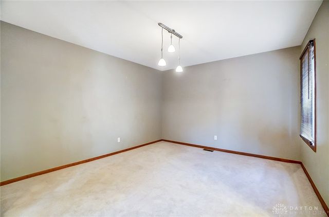 5018 Alpine Rose Court, Dayton, OH 45458