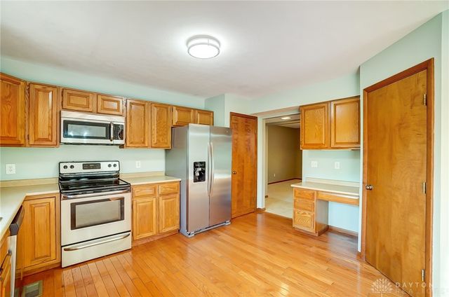 5018 Alpine Rose Court, Dayton, OH 45458