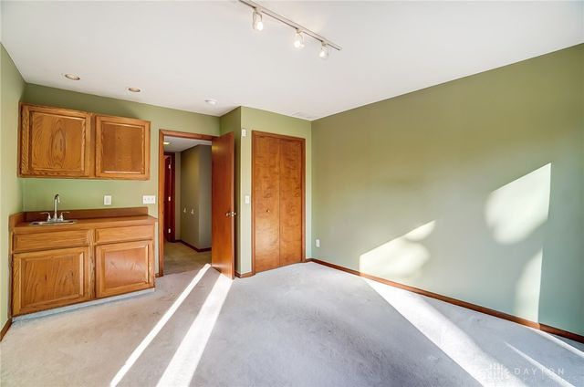 5018 Alpine Rose Court, Dayton, OH 45458