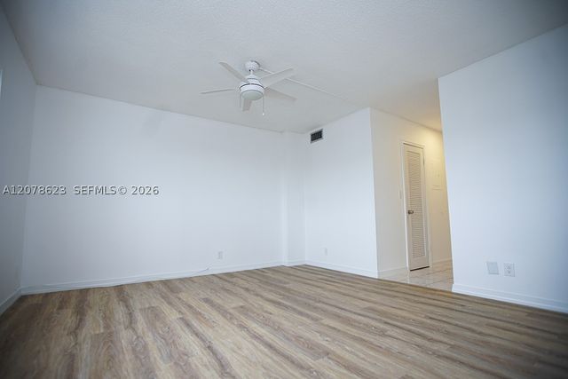 300 NE 12th Ave 703, Hallandale Beach, FL 33009