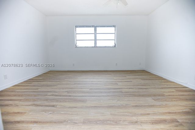 300 NE 12th Ave 703, Hallandale Beach, FL 33009