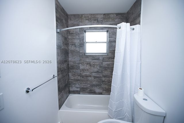300 NE 12th Ave 703, Hallandale Beach, FL 33009