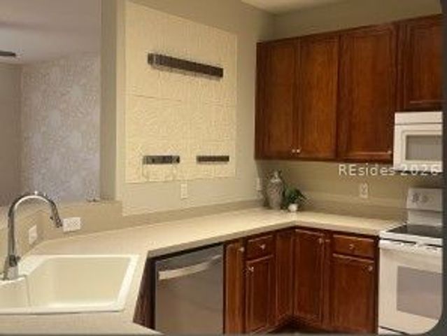 8 Sugar Maple St, Bluffton, SC 29910