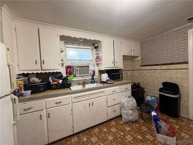 70 Wex Avenue, Buffalo, NY 14211
