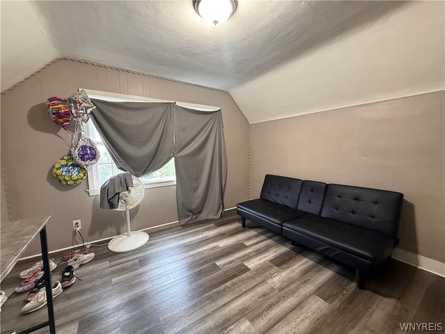 70 Wex Avenue, Buffalo, NY 14211