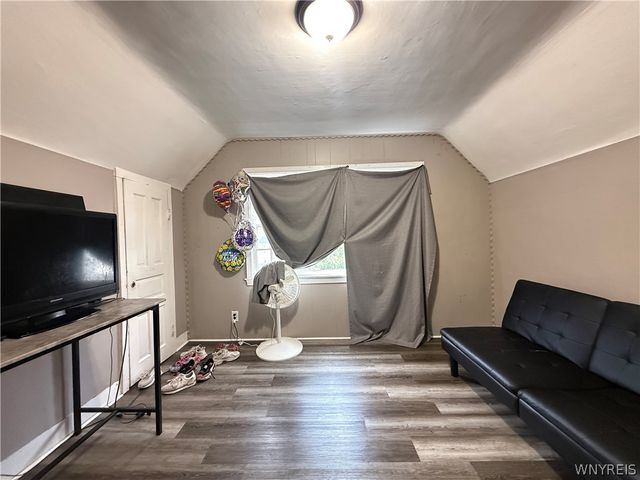 70 Wex Avenue, Buffalo, NY 14211