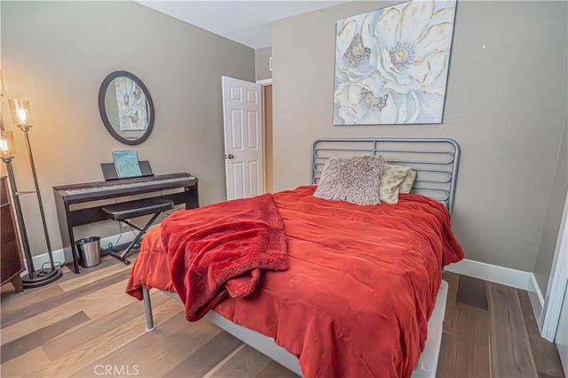 23340 Cedartown, Newhall, CA 91321