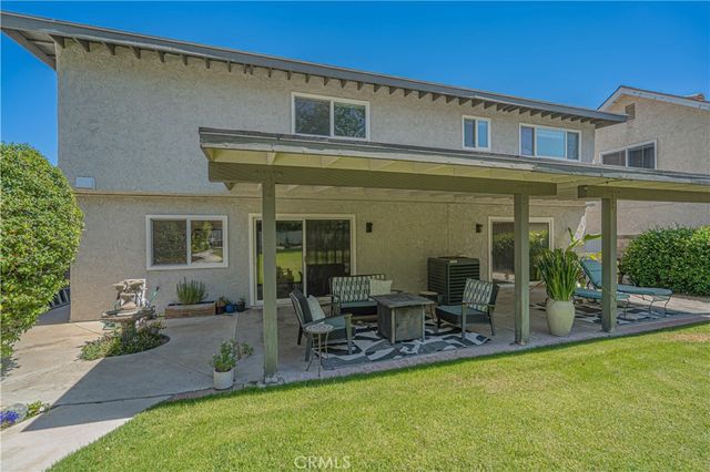 23340 Cedartown, Newhall, CA 91321